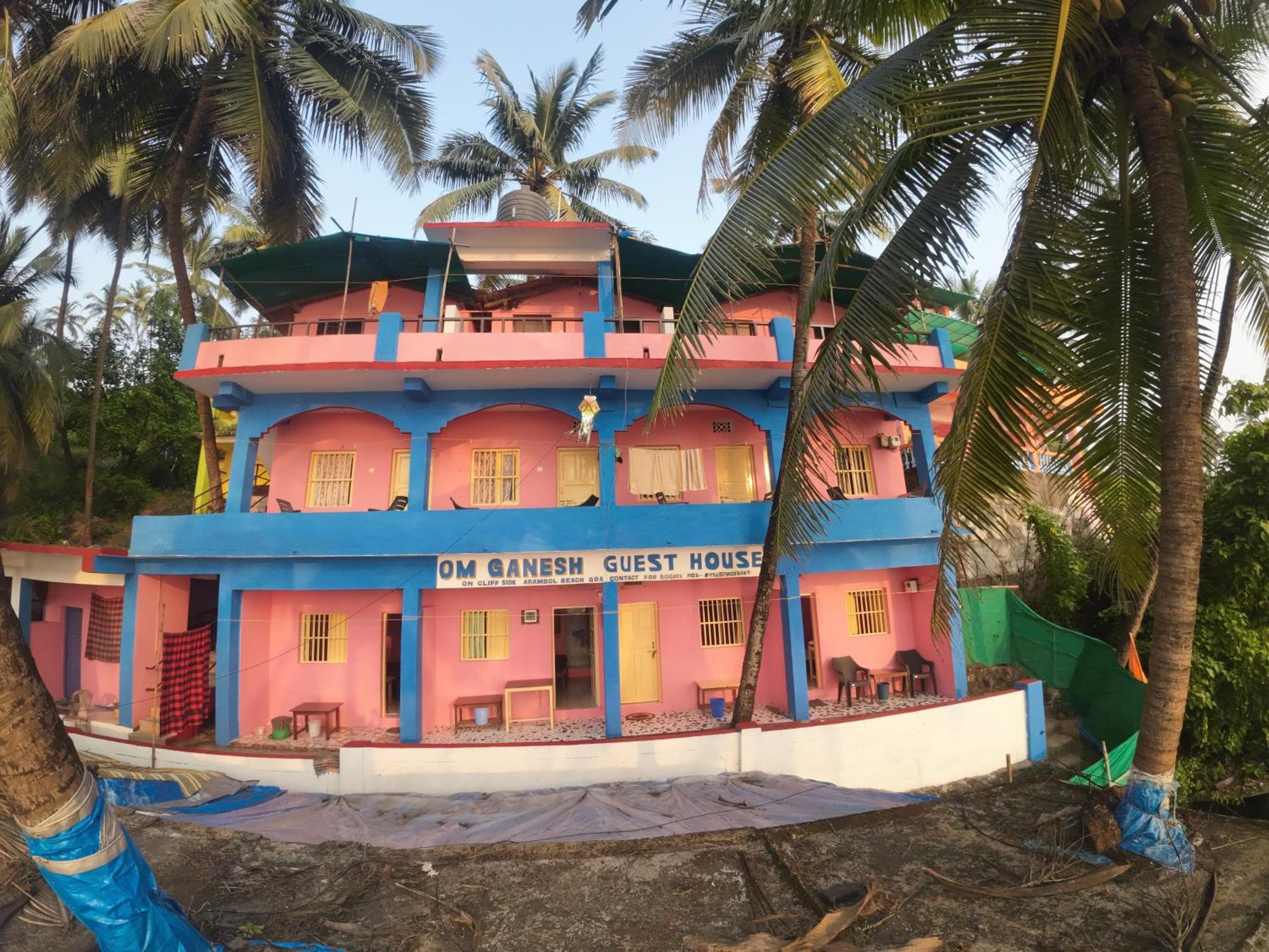 Om Ganesh Guest House Cliffside アランボル エクステリア 写真